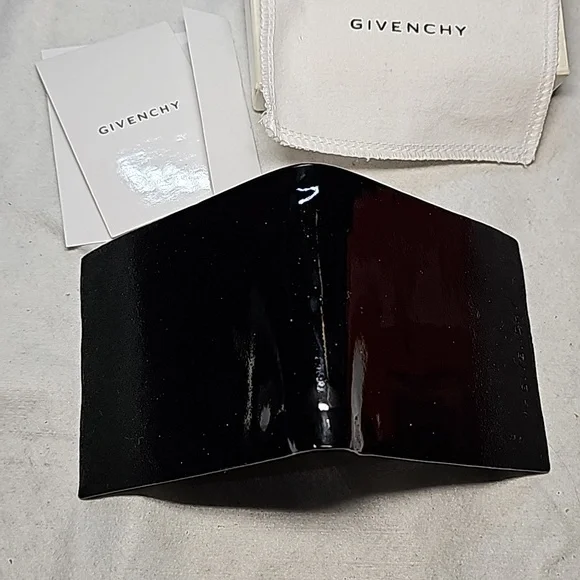 Sold- Givenchy Wallet - Picture 5 of 13